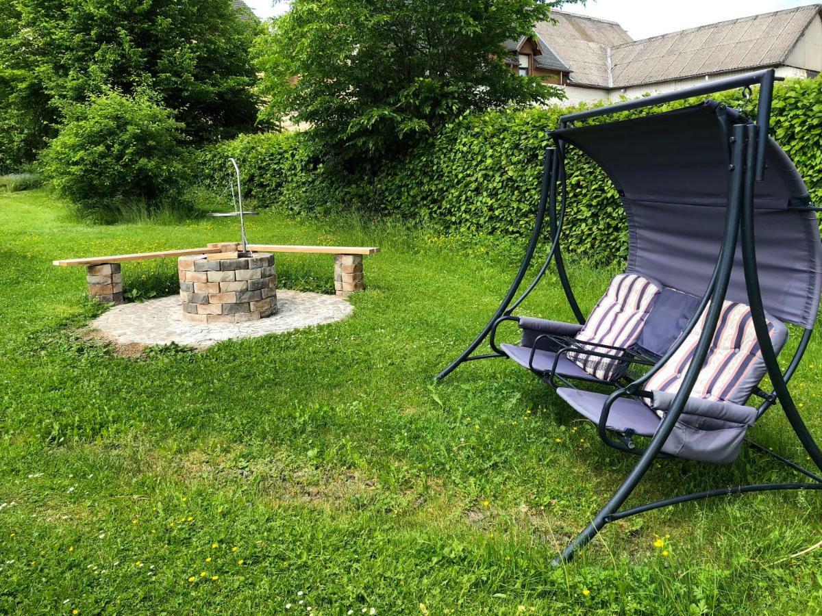 Ferienhaus Eifel Charlotte Dahlem  Extérieur photo